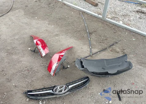 2013 Hyundai Elantra Gls from USA, damaged, VIN KMHDH4AE8DU814161